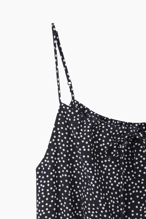 https://img.benettonmall.com/PARTS/KB/26S/BAOPE2631BK_MB_D13.jpg