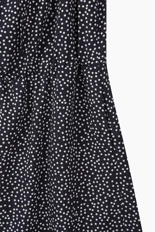https://img.benettonmall.com/PARTS/KB/26S/BAOPE2631BK_MB_D14.jpg