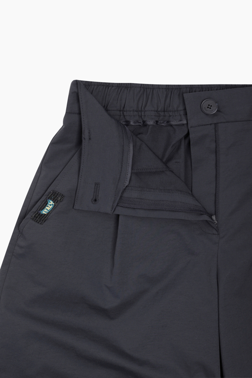 https://img.benettonmall.com/PARTS/KB/26S/BAPT56631DN_MB_D16.jpg