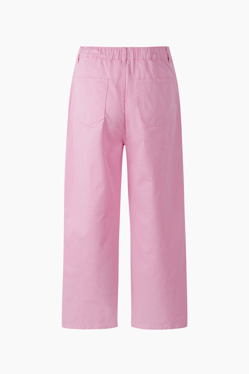 https://img.benettonmall.com/PARTS/KB/26S/BAPT94631PK_MB_D1.jpg