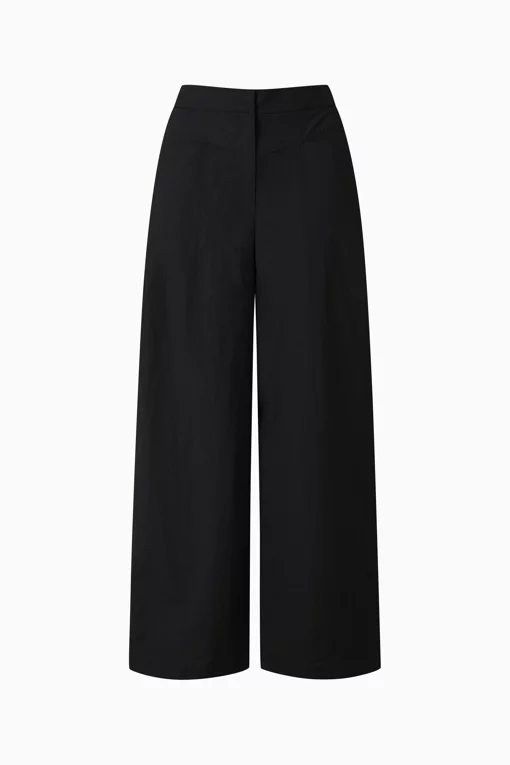 https://img.benettonmall.com/PARTS/KB/26S/BAPT96631BK_MB.jpg