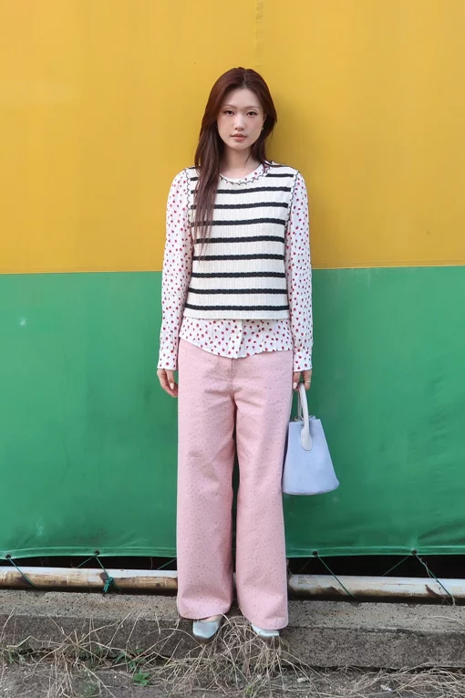 https://img.benettonmall.com/PARTS/KB/26S/BAPTF1631PK_MB.jpg