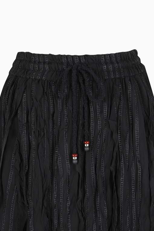 https://img.benettonmall.com/PARTS/KB/26S/BASK51631BK_MB_D12.jpg