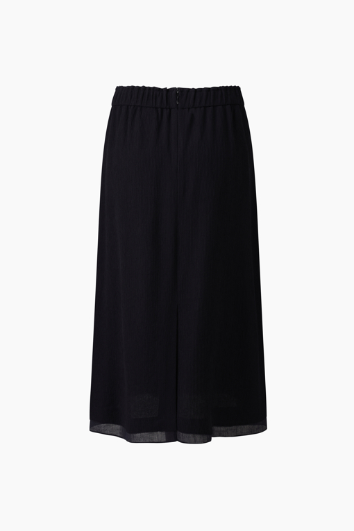 https://img.benettonmall.com/PARTS/KB/26S/BASK58631BK_MB_D11.jpg