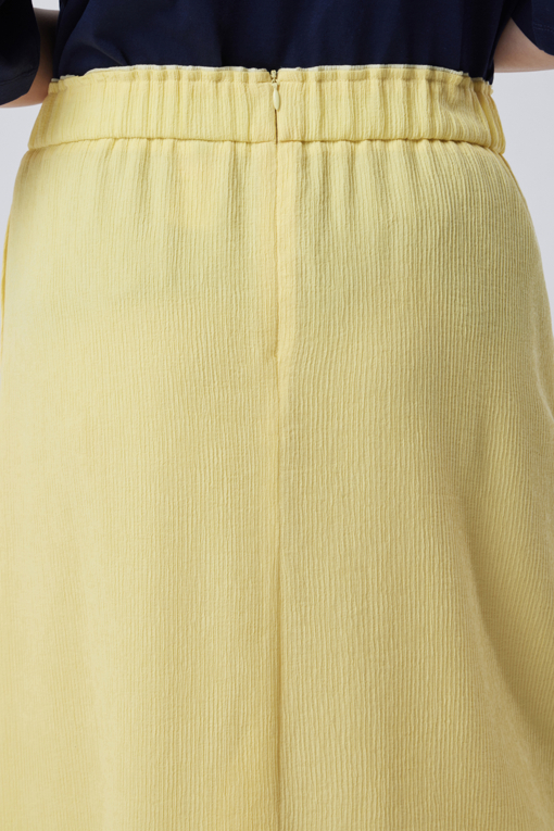 https://img.benettonmall.com/PARTS/KB/26S/BASK58631YE_MB_D3.jpg