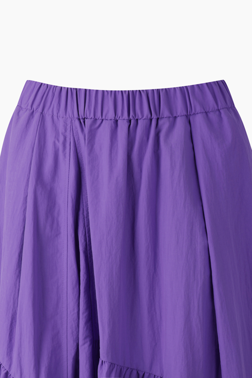 https://img.benettonmall.com/PARTS/KB/26S/BASK61631PP_MB_D2.jpg