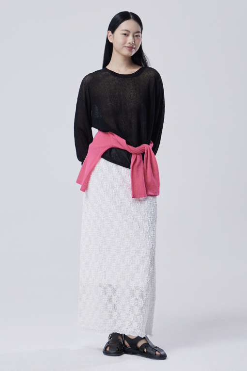 https://img.benettonmall.com/PARTS/KB/26S/BASK70631WH_MB_D5.jpg