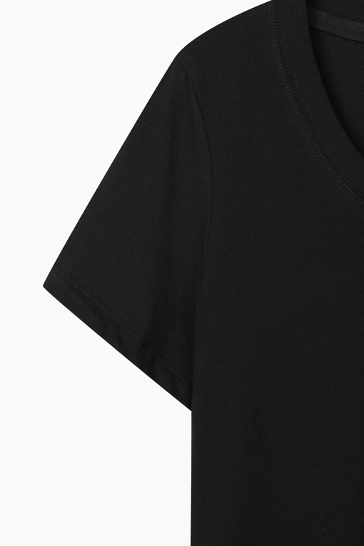 https://img.benettonmall.com/PARTS/KB/26S/BATS44631BK_MB_D3.jpg
