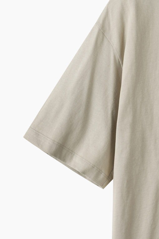 https://img.benettonmall.com/PARTS/KB/26S/BATS47631BE_MB_D3.jpg