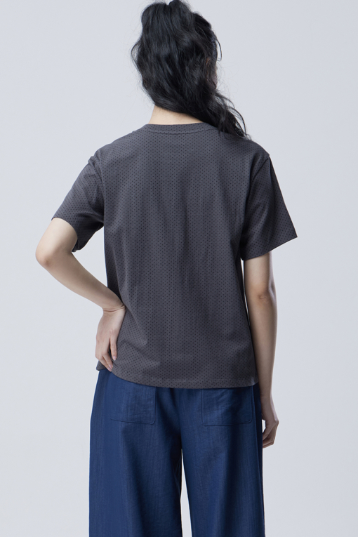 https://img.benettonmall.com/PARTS/KB/26S/BATS50631DG_MB_D1.jpg