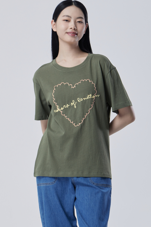https://img.benettonmall.com/PARTS/KB/26S/BATS58631KA_MB_D0.jpg