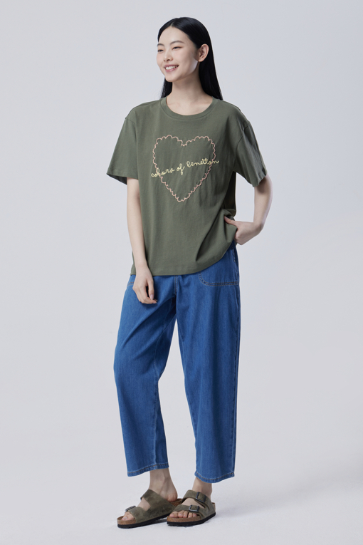 https://img.benettonmall.com/PARTS/KB/26S/BATS58631KA_MB_D5.jpg