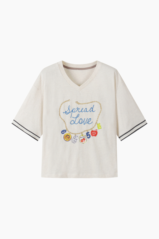https://img.benettonmall.com/PARTS/KB/26S/BATS65631IV_MB_D10.jpg