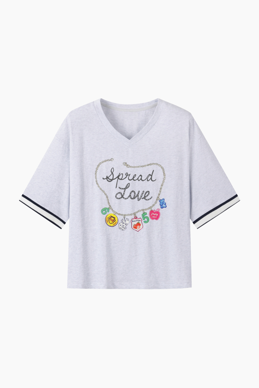 https://img.benettonmall.com/PARTS/KB/26S/BATS65631MG_MB_D10.jpg