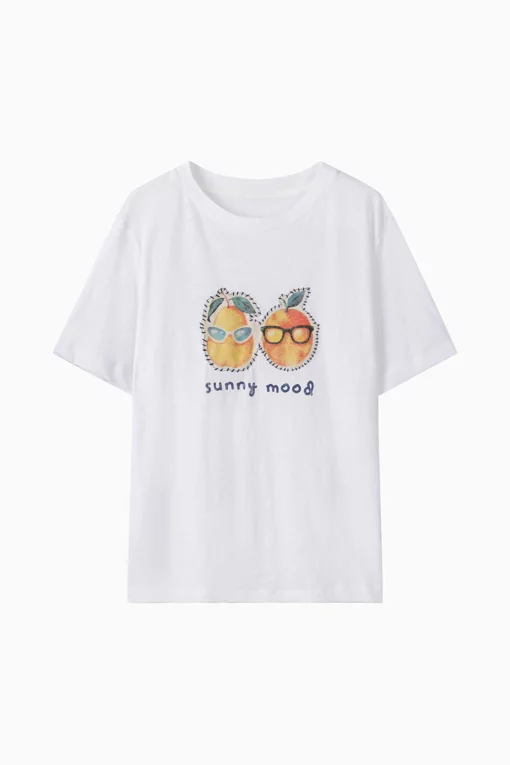 https://img.benettonmall.com/PARTS/KB/26S/BATS67631WH_MB.jpg