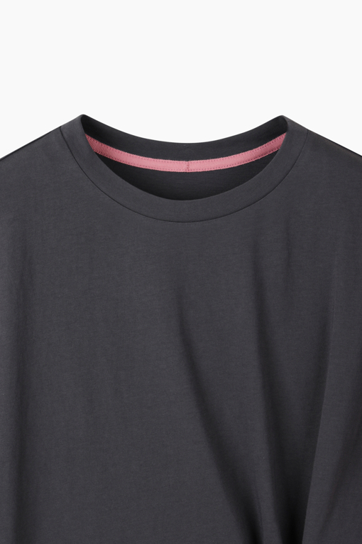 https://img.benettonmall.com/PARTS/KB/26S/BATS68631DG_MB_D12.jpg