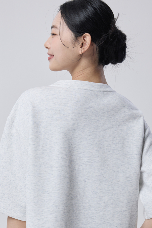 https://img.benettonmall.com/PARTS/KB/26S/BATSE7631MG_MB_D3.jpg