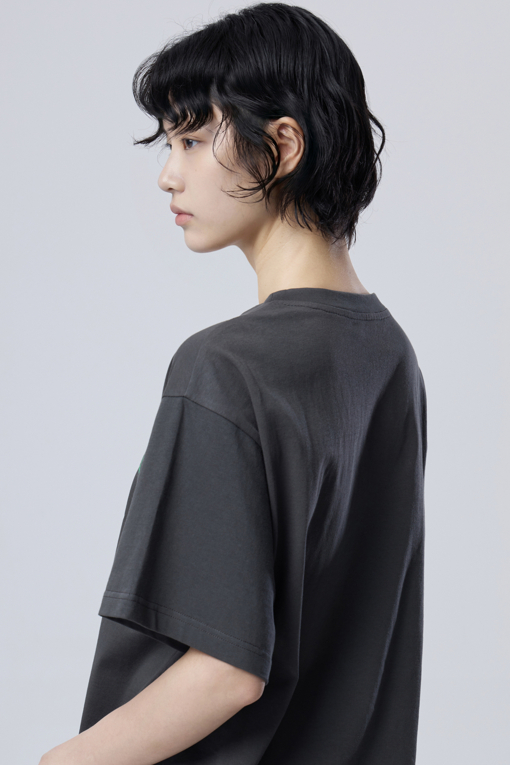 https://img.benettonmall.com/PARTS/KB/26S/BATSE8631DG_MB_D3.jpg