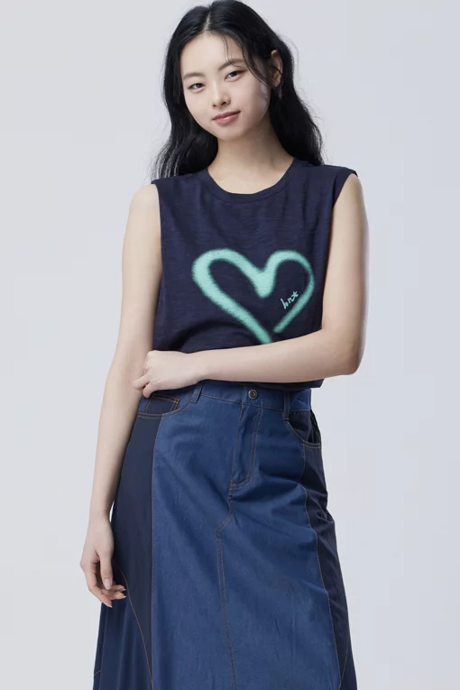https://img.benettonmall.com/PARTS/KB/26S/BATSF6631NY_MB.jpg