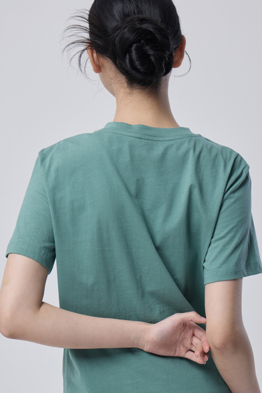 https://img.benettonmall.com/PARTS/KB/26S/BATSF7631GN_MB_D3.jpg