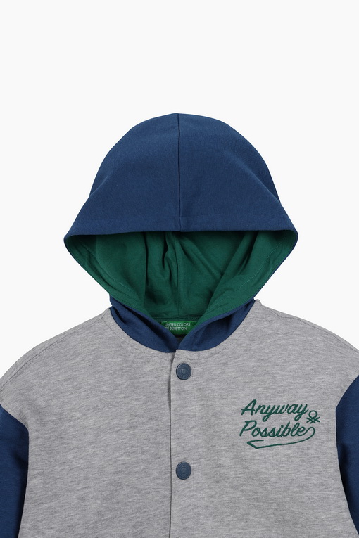 https://img.benettonmall.com/PARTS/KO/24F/32N4C503VMG_MB_D2.jpg