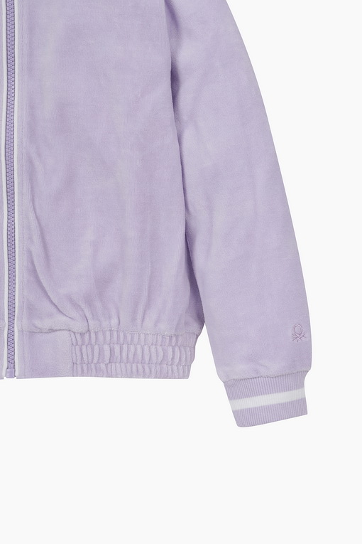 https://img.benettonmall.com/PARTS/KO/24F/3UK0C503WVO_MB_D3.jpg