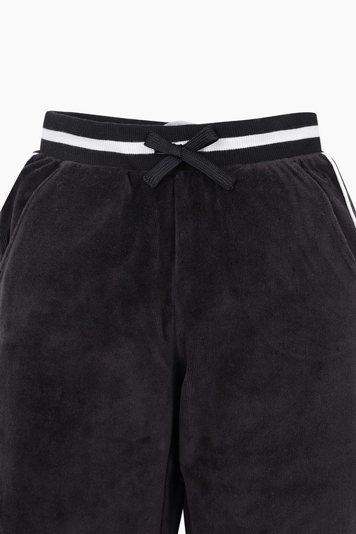 https://img.benettonmall.com/PARTS/KO/24F/3UK0CF057BK_MB_D2.jpg