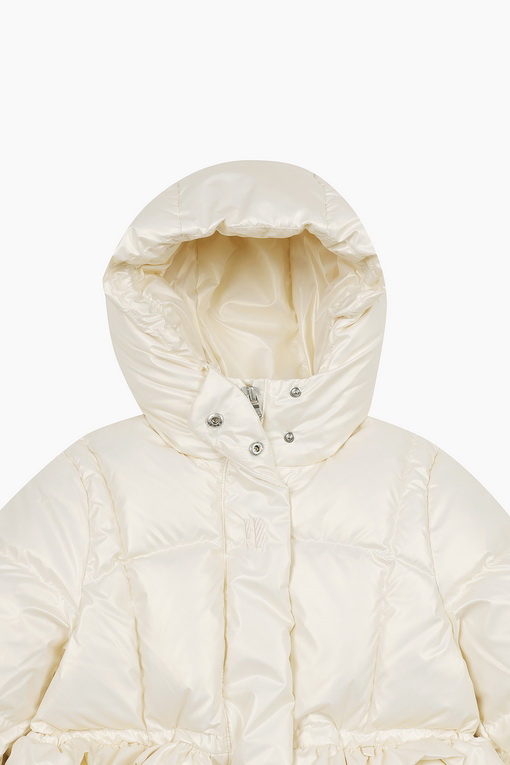 https://img.benettonmall.com/PARTS/KO/24F/QADJ06461IV_MB_D2.jpg