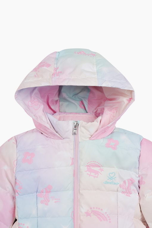 https://img.benettonmall.com/PARTS/KO/24F/QADJ10461MU_MB_D2.jpg