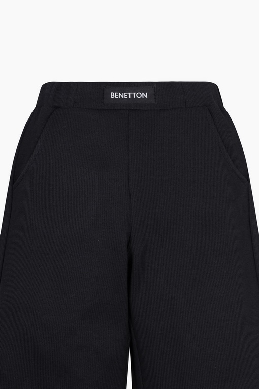 https://img.benettonmall.com/PARTS/KO/24F/QALG02441BK_MB_D2.jpg