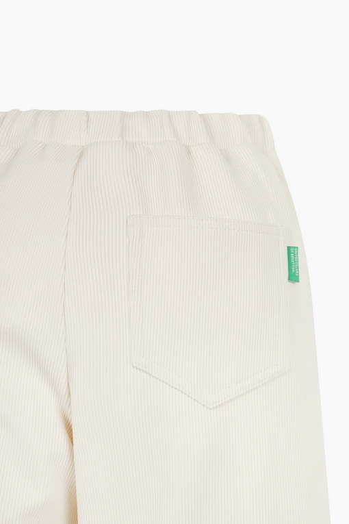 https://img.benettonmall.com/PARTS/KO/24F/QALG02441IV_MB_D3.jpg