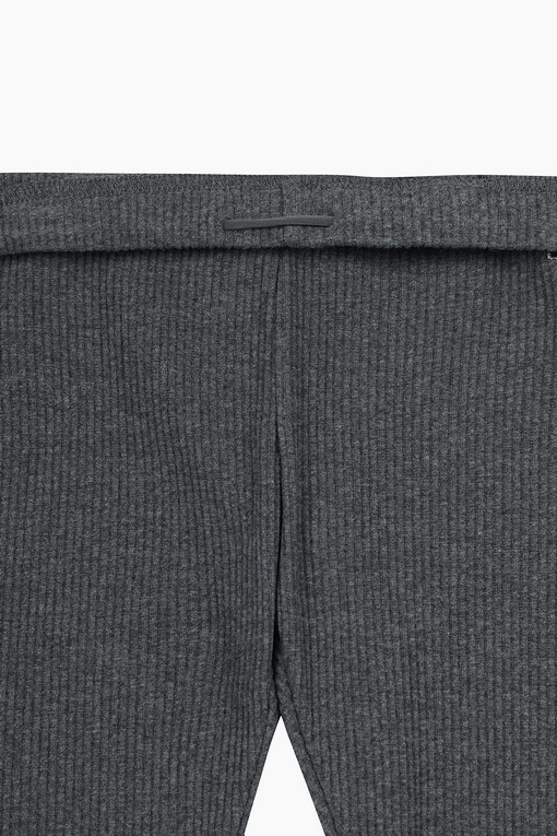https://img.benettonmall.com/PARTS/KO/24F/QALG03441CG_MB_D3.jpg