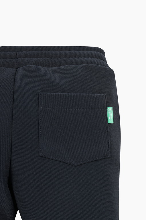 https://img.benettonmall.com/PARTS/KO/24F/QALG07461NY_MB_D3.jpg