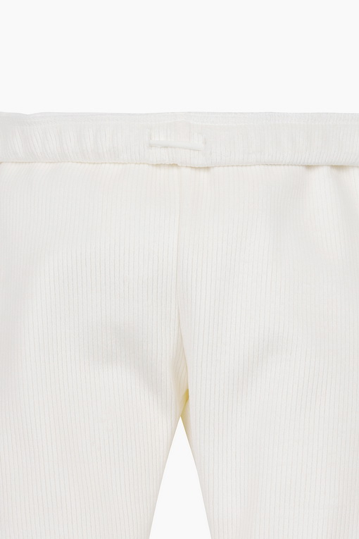 https://img.benettonmall.com/PARTS/KO/24F/QALG08461IV_MB_D4.jpg