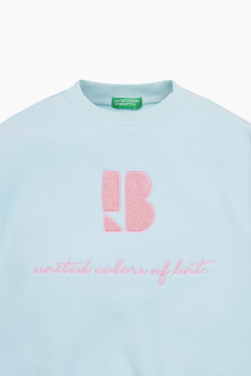 https://img.benettonmall.com/PARTS/KO/24F/QAMT11461MT_MB_D2.jpg