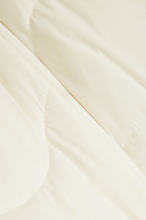 https://img.benettonmall.com/PARTS/KO/24F/QAPD02441CR_MB_D6.jpg