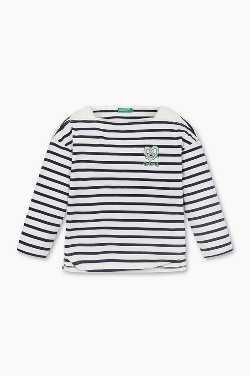 https://img.benettonmall.com/PARTS/KO/24F/QATS07441NY_MB.jpg
