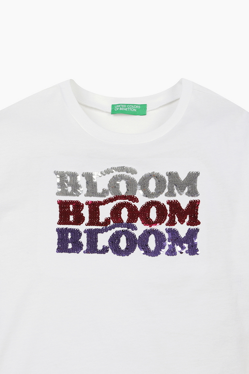 https://img.benettonmall.com/PARTS/KO/24S/3I1XC10IAWH_MB_D2.jpg