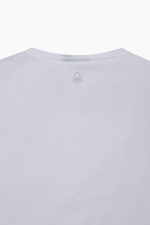 https://img.benettonmall.com/PARTS/KO/24S/3I1XC10IVWH_MB_D3.jpg