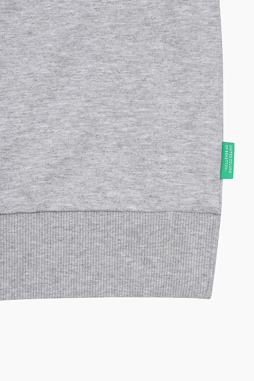 https://img.benettonmall.com/PARTS/KO/24S/QAMT09411MG_MB_D4.jpg