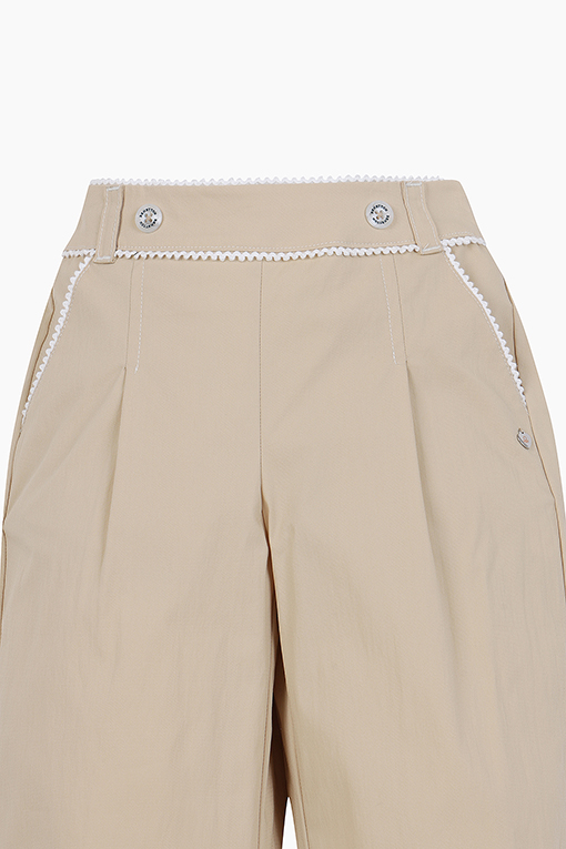 https://img.benettonmall.com/PARTS/KO/24S/QAPT01411BE_MB_D2.jpg