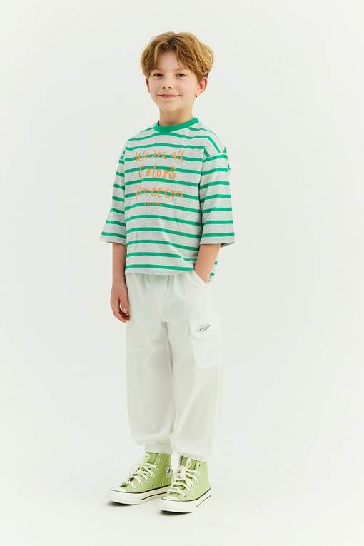 https://img.benettonmall.com/PARTS/KO/24S/QAPT04411WH_MB.jpg