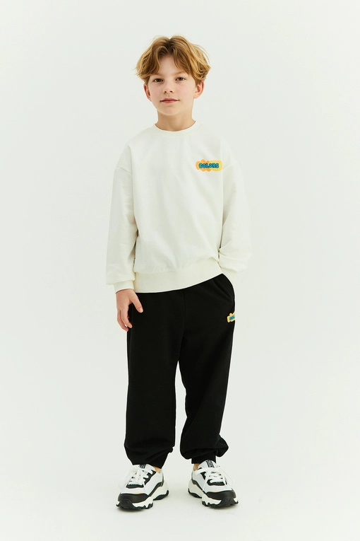 https://img.benettonmall.com/PARTS/KO/24S/QATP02411BK_MB.jpg