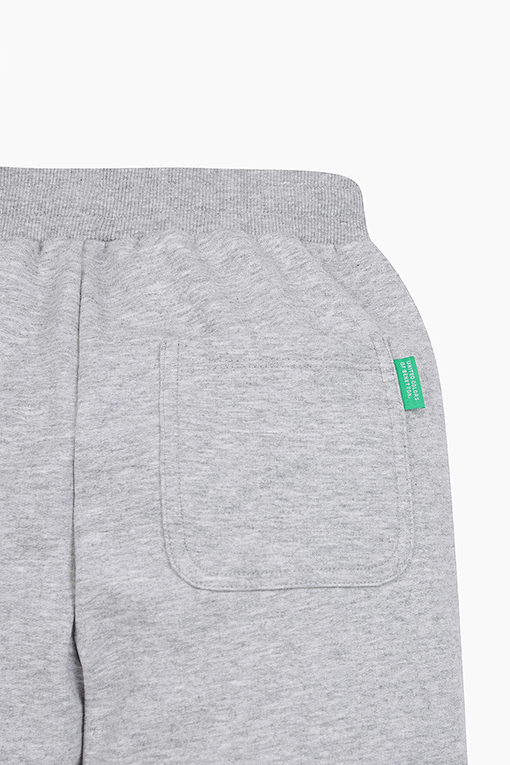 https://img.benettonmall.com/PARTS/KO/24S/QATP02411MG_MB_D4.jpg