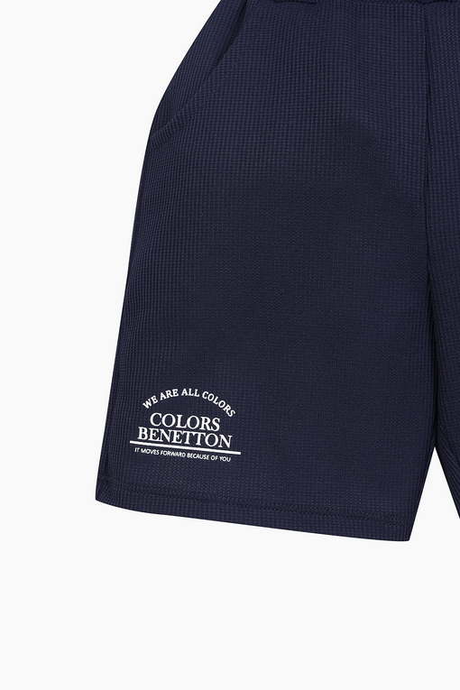 https://img.benettonmall.com/PARTS/KO/24S/QATP07431NY_MB_D3.jpg