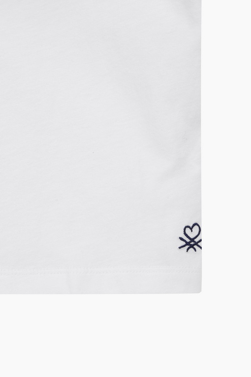 https://img.benettonmall.com/PARTS/KO/24S/QATS03411IV_MB_D3.jpg