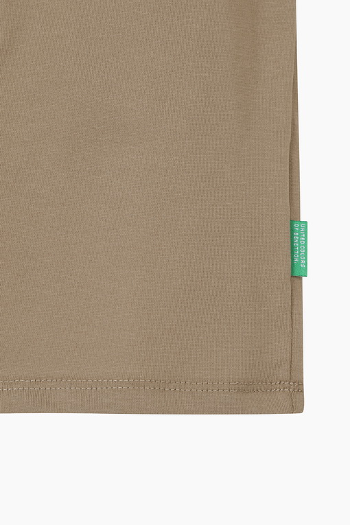 https://img.benettonmall.com/PARTS/KO/24S/QATS40431BR_MB_D3.jpg