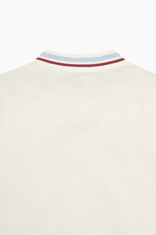 https://img.benettonmall.com/PARTS/KO/25F/3I1XC400ECR_MB_D3.jpg