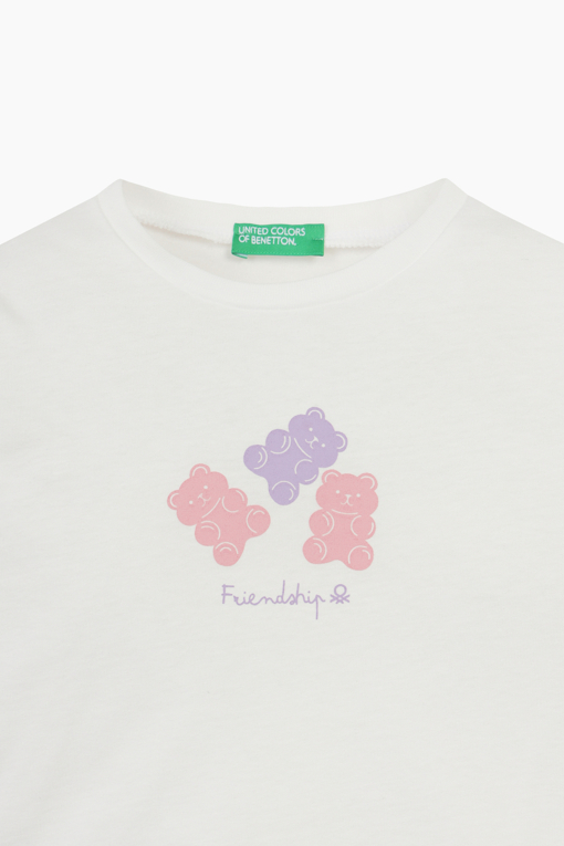 https://img.benettonmall.com/PARTS/KO/25F/3JERG10KBWH_MB_D2.jpg
