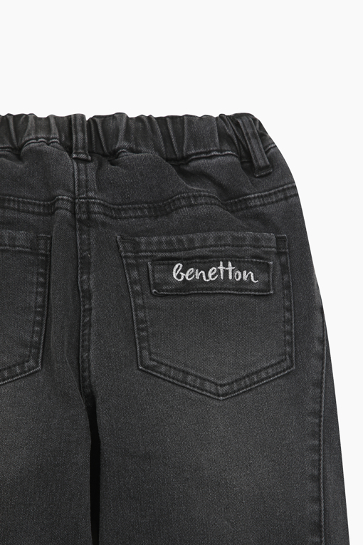 https://img.benettonmall.com/PARTS/KO/25F/QADP12561BK_MB_D5.jpg?